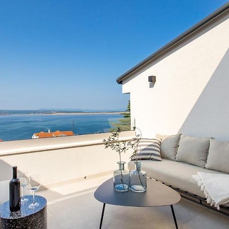 Apartments Villa Frankola With Swimming Pool ツリクヴェニツァ エクステリア 写真