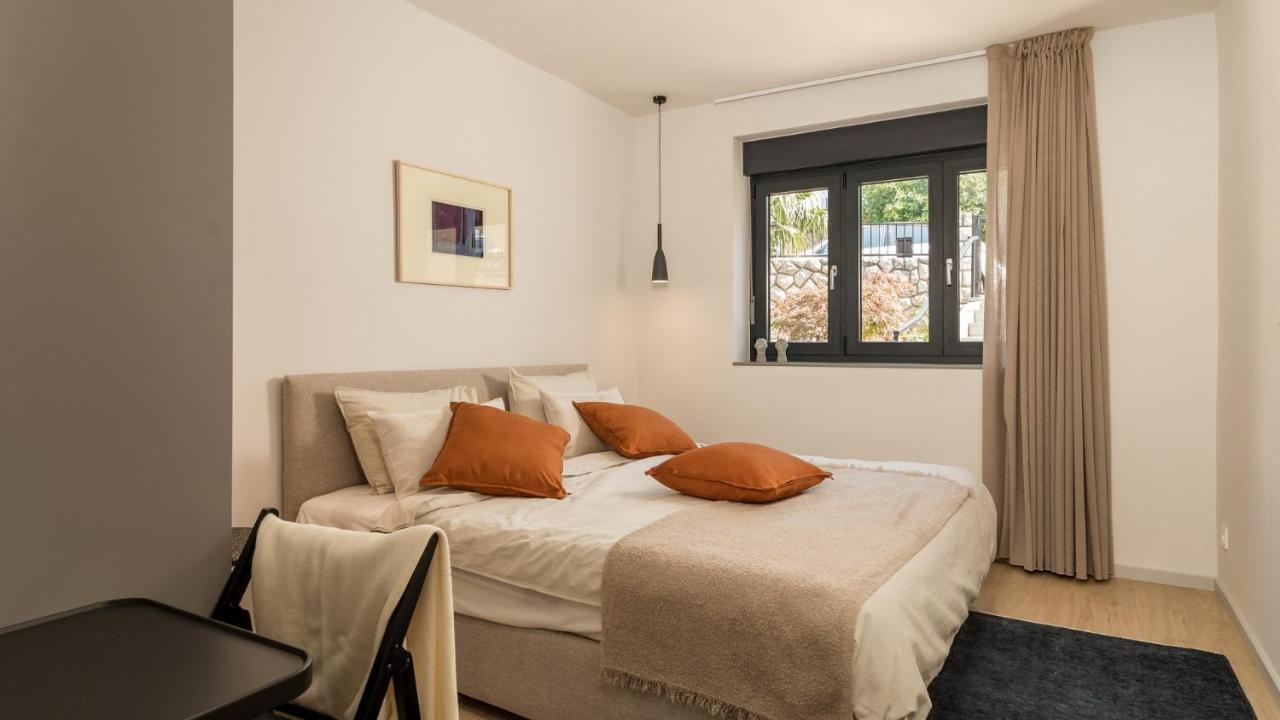 Apartments Villa Frankola With Swimming Pool ツリクヴェニツァ エクステリア 写真
