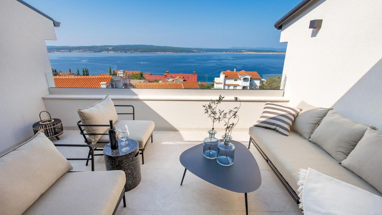 Apartments Villa Frankola With Swimming Pool ツリクヴェニツァ エクステリア 写真