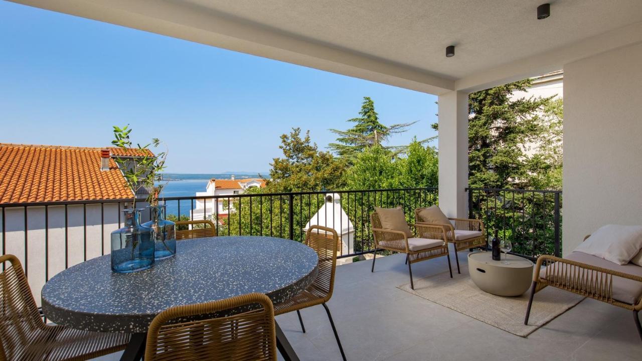 Apartments Villa Frankola With Swimming Pool ツリクヴェニツァ エクステリア 写真